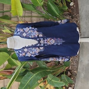 Johnny Was extra small navy blue floral embroidered blouse